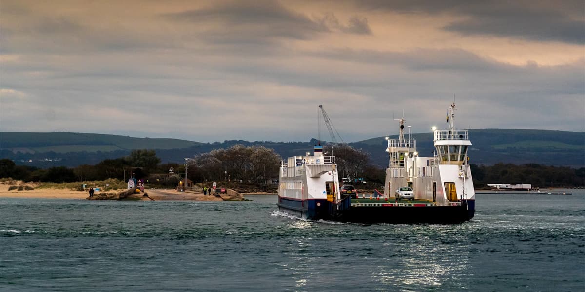 big-INT JE 25 10 ShortBreak To Jersey Webpage Poole