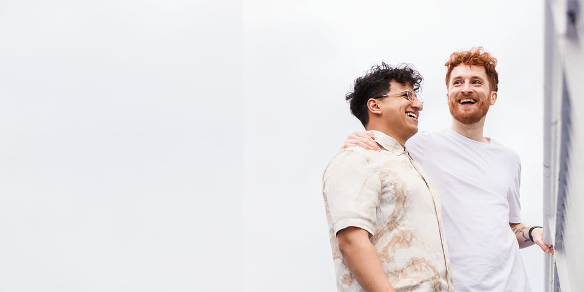 How to travel on a budget Hero