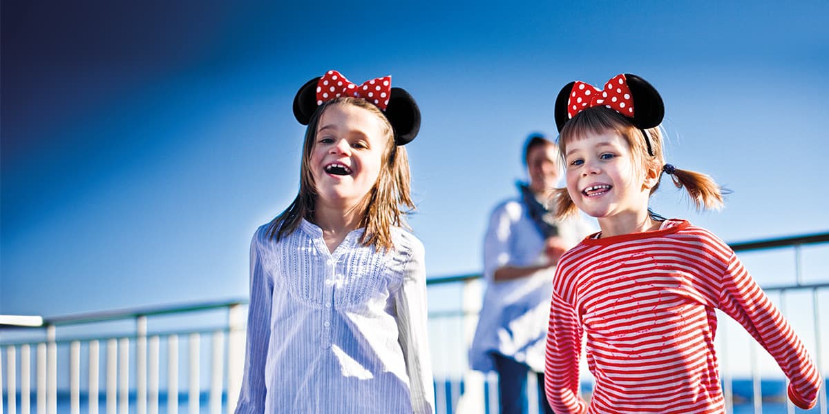 Disney travel guide Hero