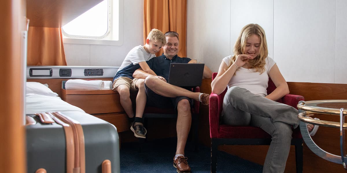 GL 26 04 127 Late Deciders Web 1200x600