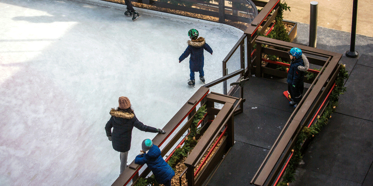Ice skating, Paris