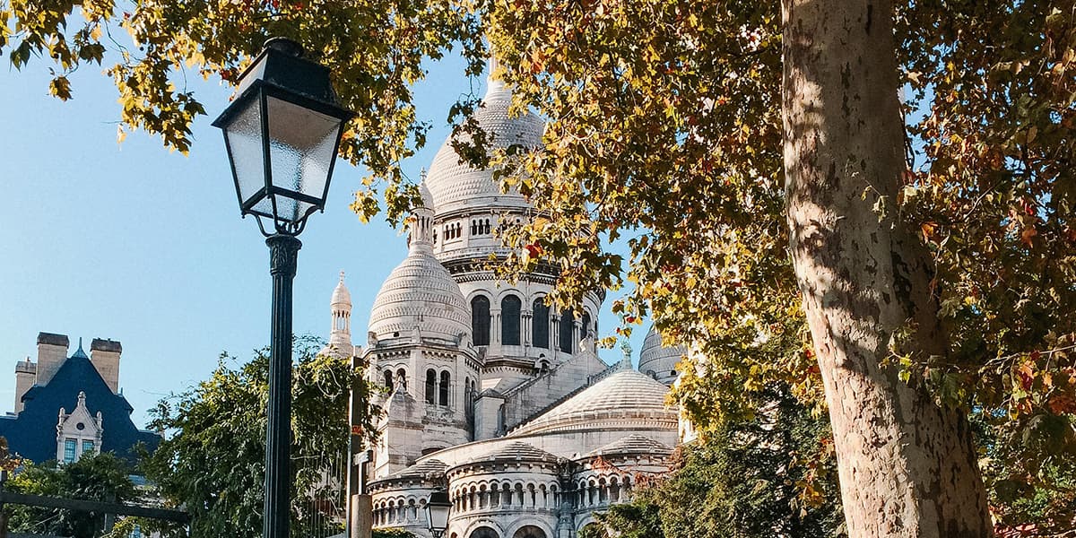 9 filming locations in France  - Montemarte, Paris